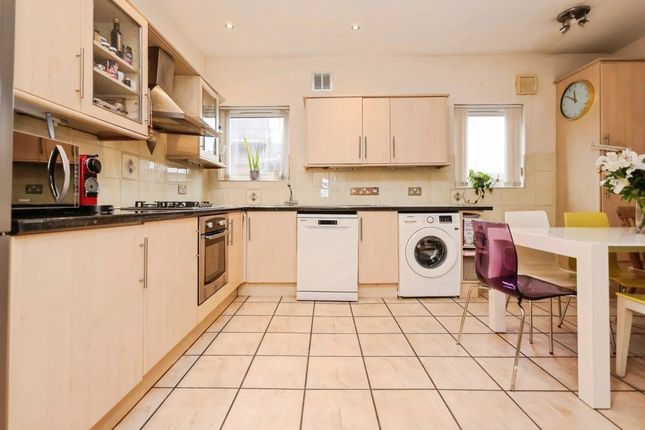 Flat 5, 108, Wake Green Road, Birmingham photo 4