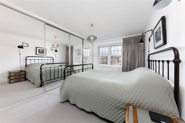 Terraced house for sale in Thaxted Place, Wimbledon, London