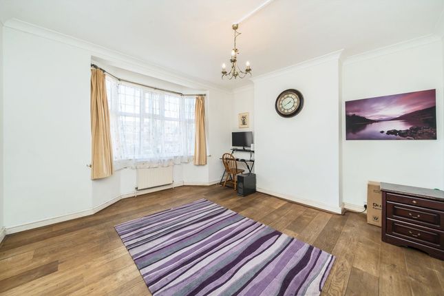 Brownlow Road, Southgate photo 2