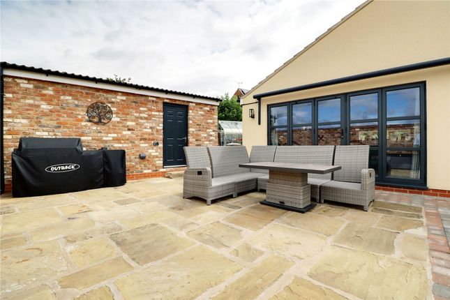 12 Battle Green, Doncaster photo 4