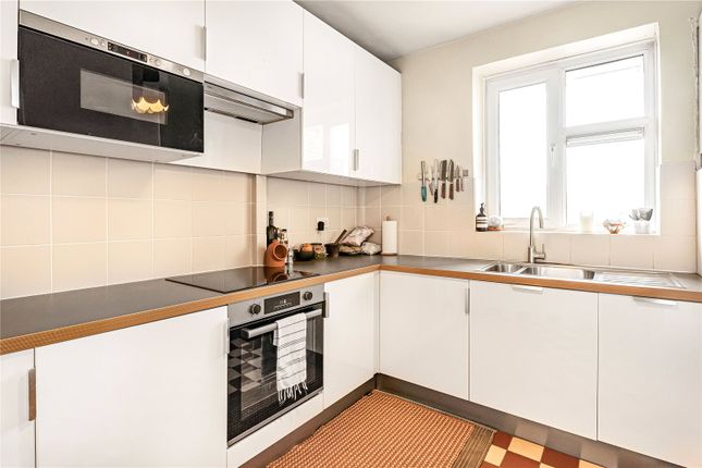 Flat 11, Acton House,, Lee Street, London photo 4