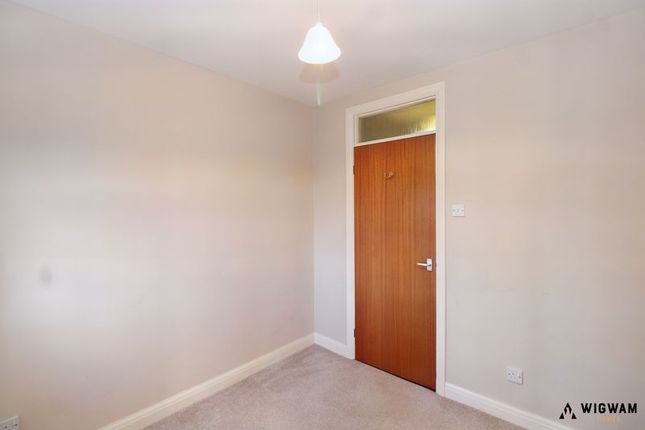 Flat for sale in Glenfield Drive, Kirk Ella