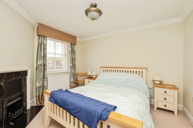 Apartment 7, Barton Lodge, The Folly, Dorchester photo 3