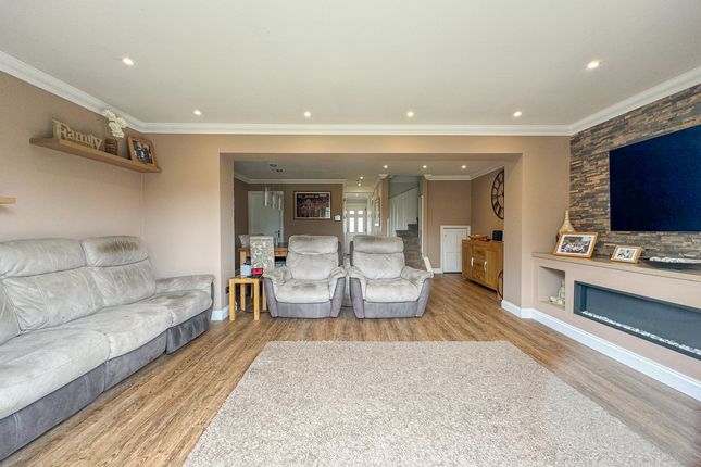 94A, Ferry Road, Hullbridge photo 4
