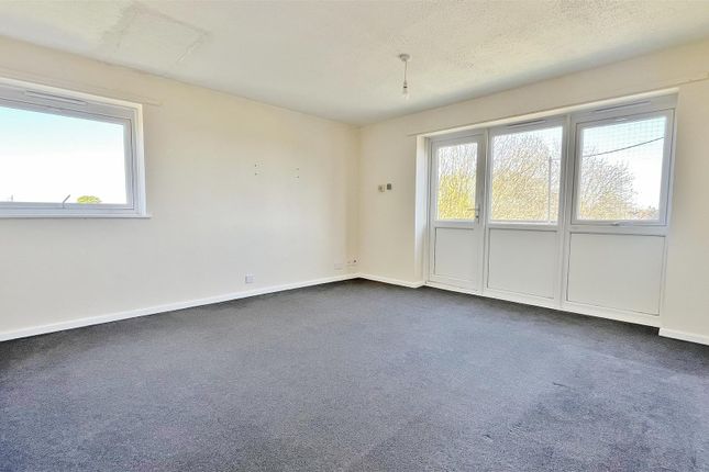 11, Darcy House, Spendells Close, Walton On The Naze photo 4