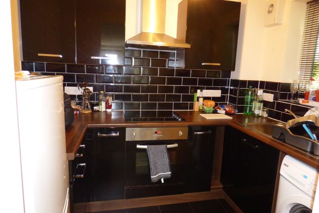 2, Tor Court, Newton Abbot photo 2