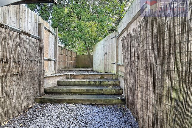 Lordship Park, London photo 2