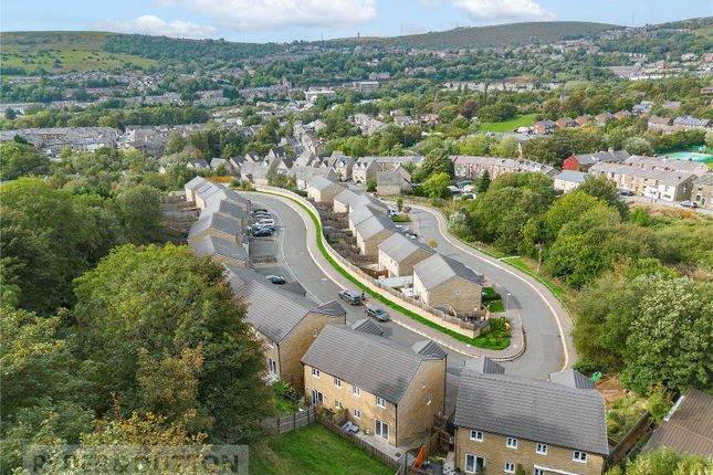 25, Earnshaw Clough, Mossley photo 2