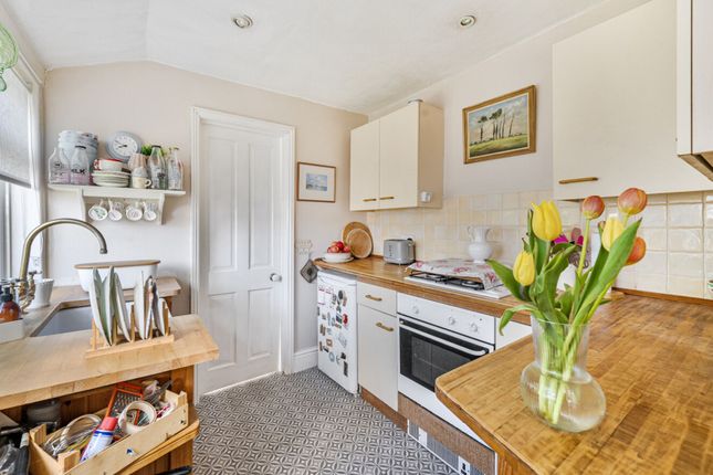 1 Corseley Road, Tunbridge Wells photo 2