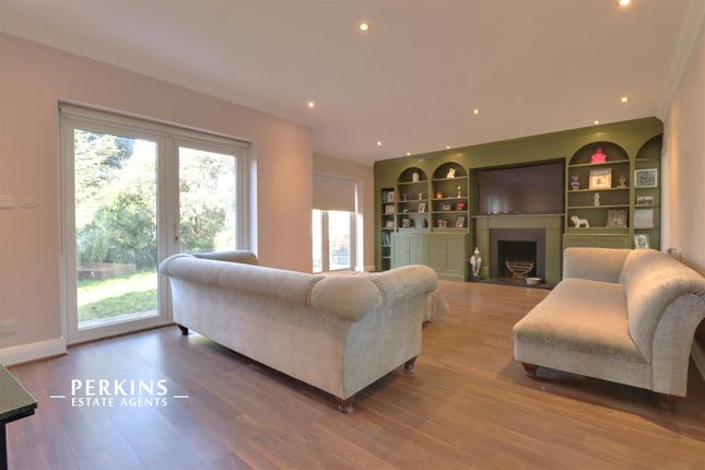 102, Swakeleys Road, Uxbridge photo 2