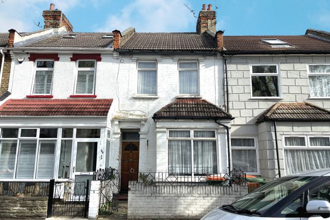 Thumbnail Terraced house for sale in Pulleyns Avenue, London