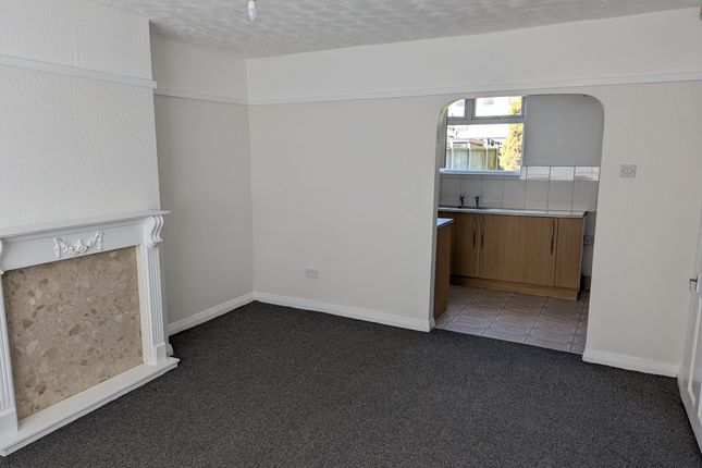 Town house to rent in Finborough Road, Walton, Liverpool