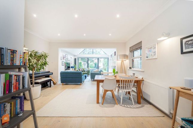 61, Elmgrove Road, Weybridge photo 4