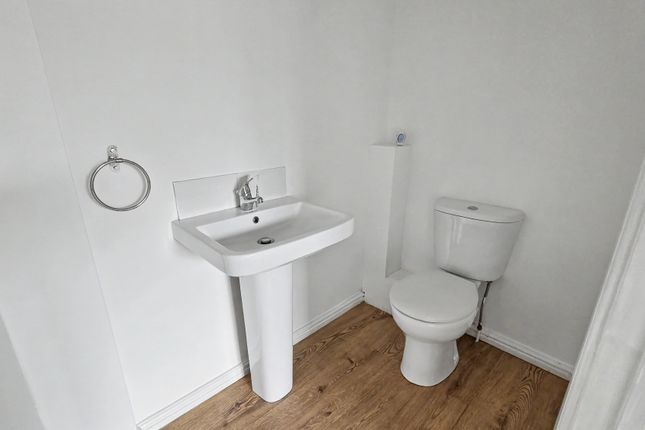 Flat 6, 11 Alexandra Street, Carrington, Nottingham, NG5 1RP photo 4