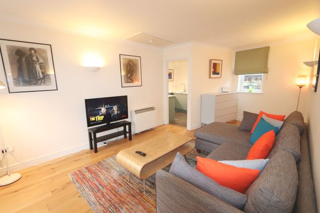 Thumbnail Flat to rent in Queen Street, St Philips, Bristol
