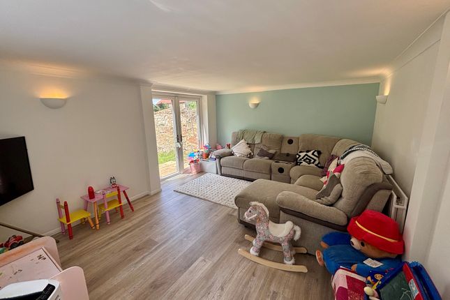 58, High Street, BRANDON photo 5