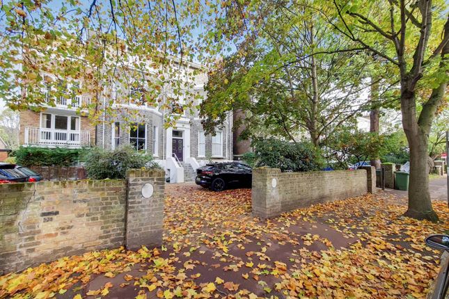 st-johns-park-blackheath-london-se3-2-bedroom-flat-for-sale