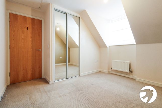 47, Sandpiper Close, Kent photo 4