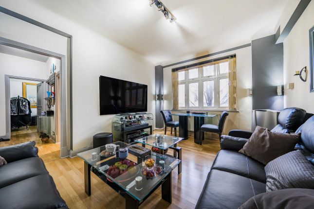 Flat 206 Grove Hall Court,, Hall Road, London photo 2