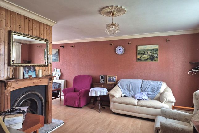52, Ottawa Road, Weston-Super-Mare photo 4