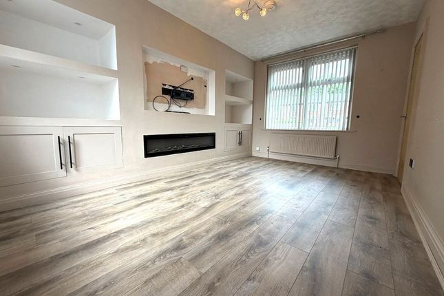 67 Whitebirk Road, Blackburn photo 2