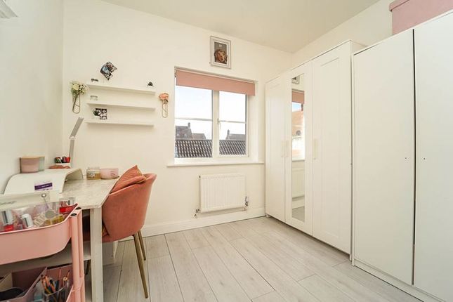 Town house for sale in Saxon Court, St. Georges, Weston-Super-Mare