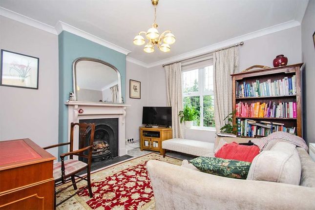5, Upfields, Burntwood photo 4