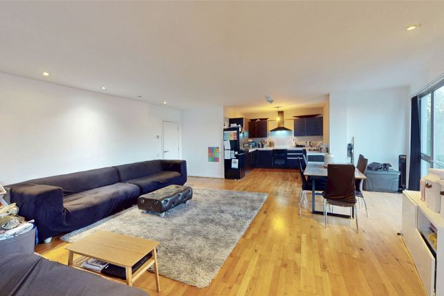 210 417, Wick Lane, London photo 3