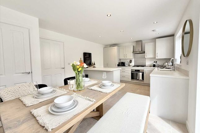 23, Marriott Close, Nottingham photo 4