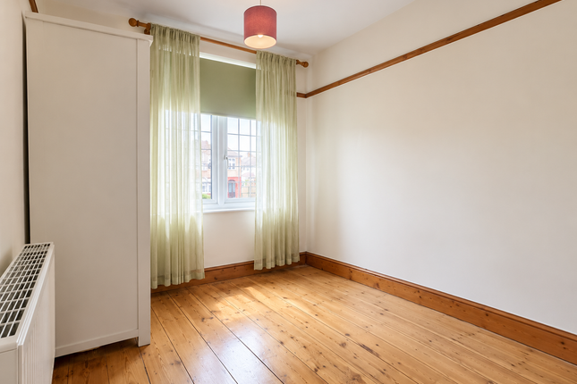 245, Rectory Road, Grays photo 5