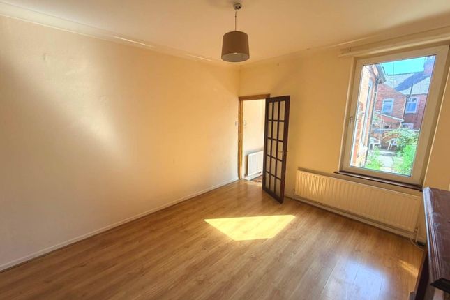 81, Stuart Street, Leicester photo 5