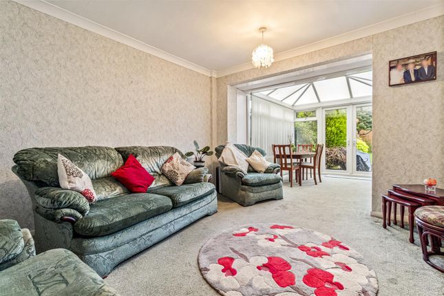 3, Twyford Close, Worthing photo 3