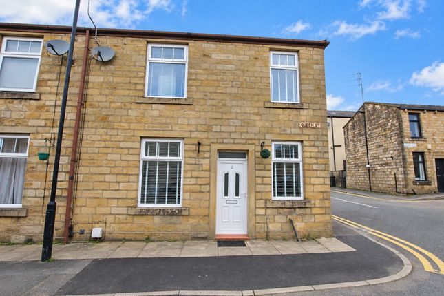 2-bed terraced on 2 Queen Street, Littleborough, £142,500