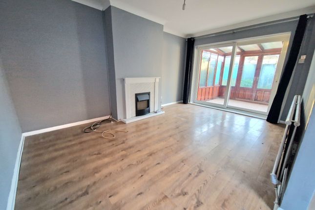5, Heathwood Drive, Ramsgate photo 3