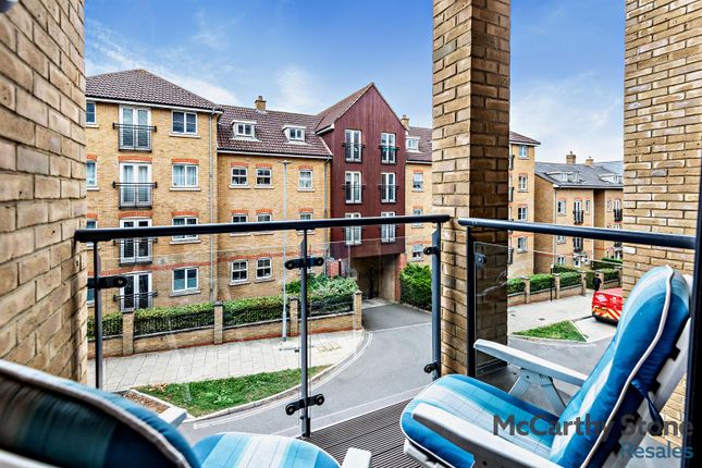 8661016-Exterior07-800.Jpg