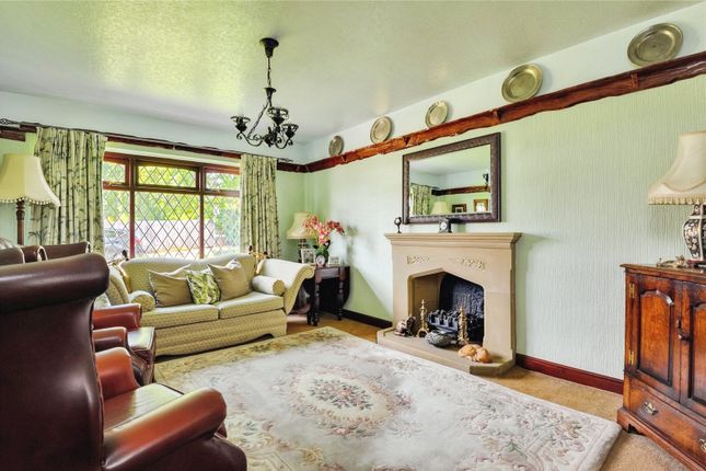 19, Druridge Drive, Warrington photo 4