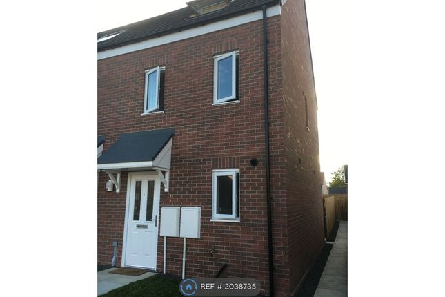 End terrace house to rent in Ford Crescent, Morpeth NE65