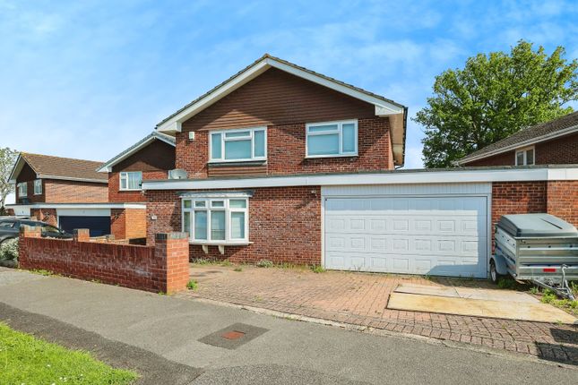 Link-detached house for sale in Edwards Close, Waterlooville, Hampshire