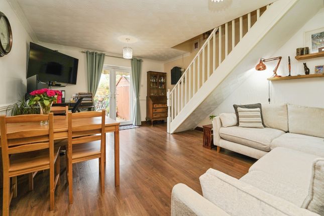 4 Springhill Court,, Sandhurst Lane, Gloucestershire photo 4