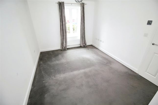 Flat for sale in Tawny Avenue, Wixams, Bedford, Bedfordshire