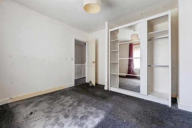 20, Hamilton Circle, Leicester photo 4