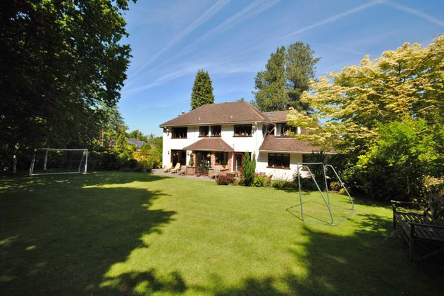 Detached house to rent in Tudor Drive, Prestbury, Macclesfield