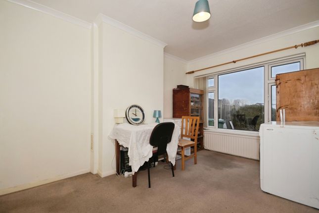 175, North Wingfield Road, Chesterfield photo 4