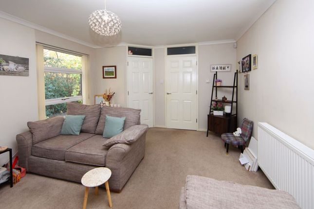 73, Majestic Way, Telford photo 3