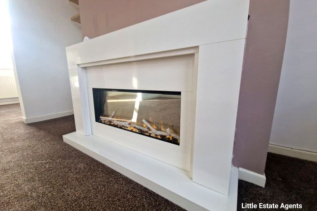 24, Cleveland Street, St. Helens photo 4