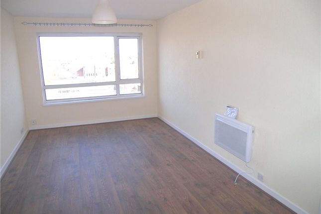 Flat to rent in Park Farm Drive, Allestree, Derby
