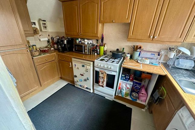101, Park Avenue, Thatcham photo 5