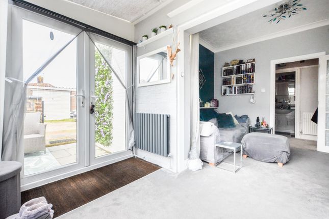 Flat 2, 17 Station Road, Polegate photo 4