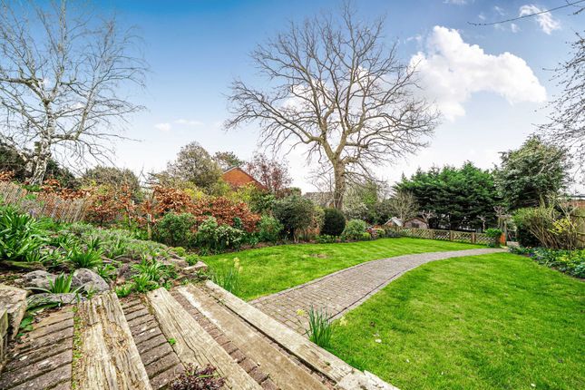 49, Ross Road, London photo 4