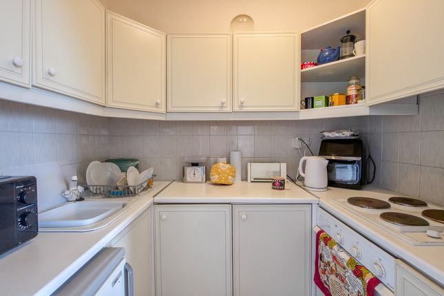 133, Eglinton Hill, Shooters Hill photo 3